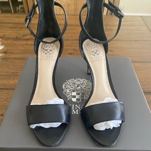 Vince Camuto classic black leather sandals